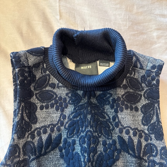 Sleeveless mid calf  Maveve dress - Picture 1 of 3